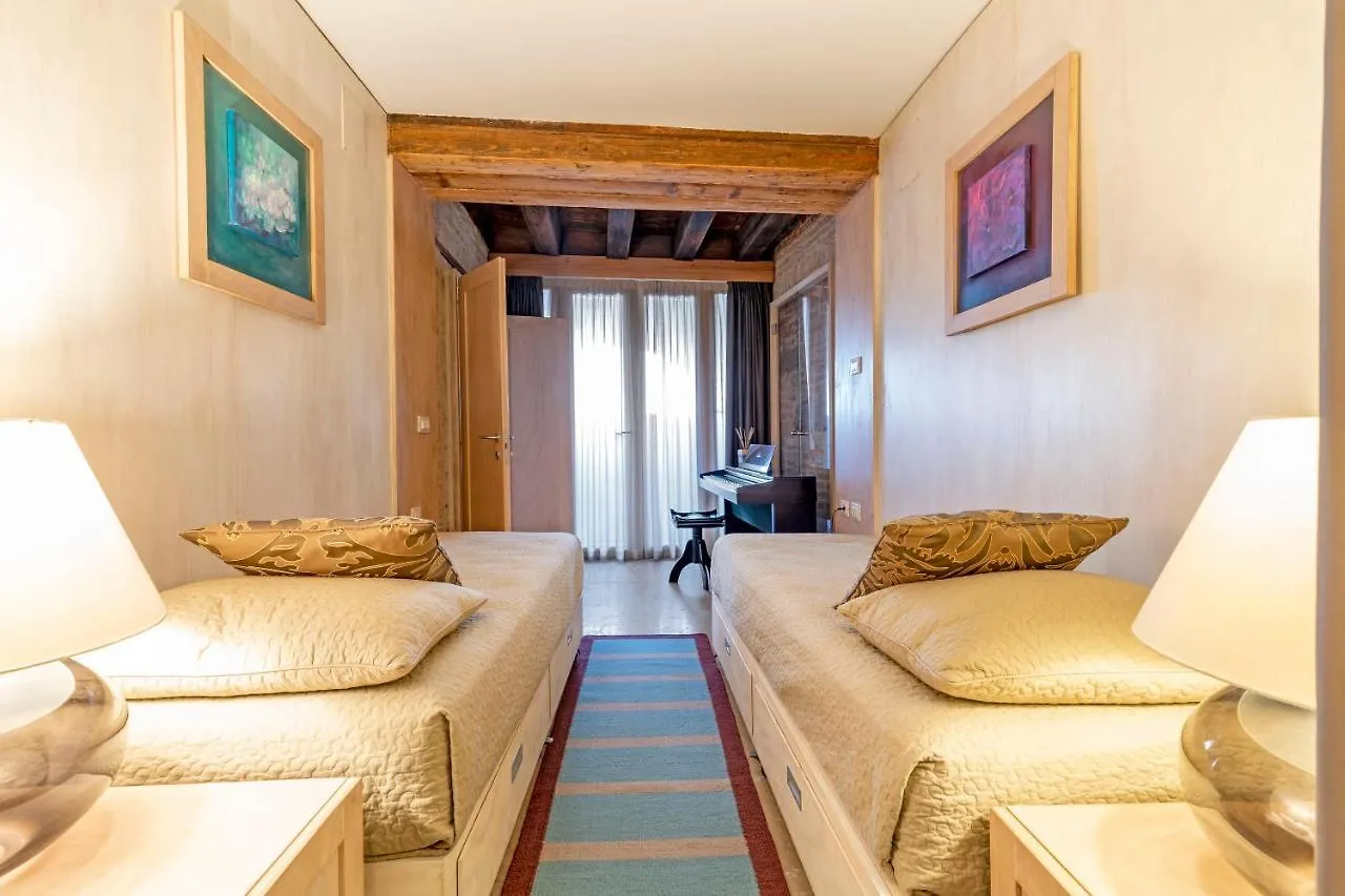 Ca' Del Fontego - Luxury Grand Canal Veneza 0*,